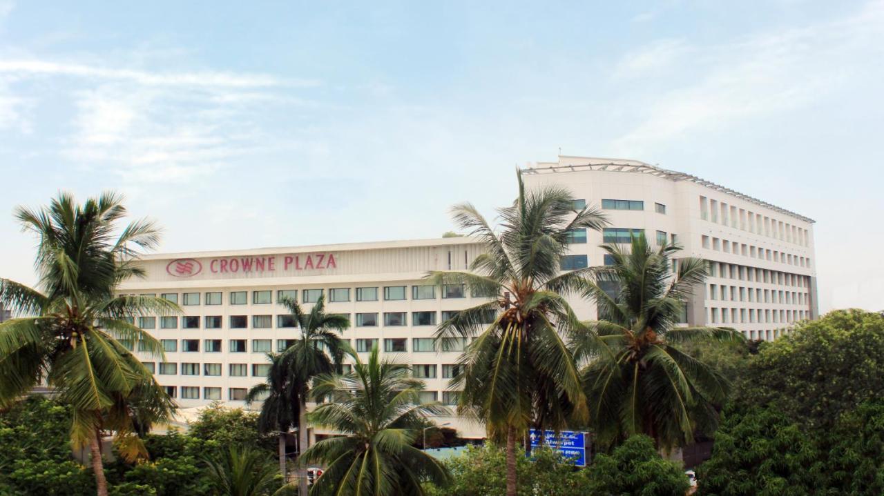 Crowne Plaza Chennai Adyar Park, An Ihg Hotel Buitenkant foto Crown Plaza Hotel