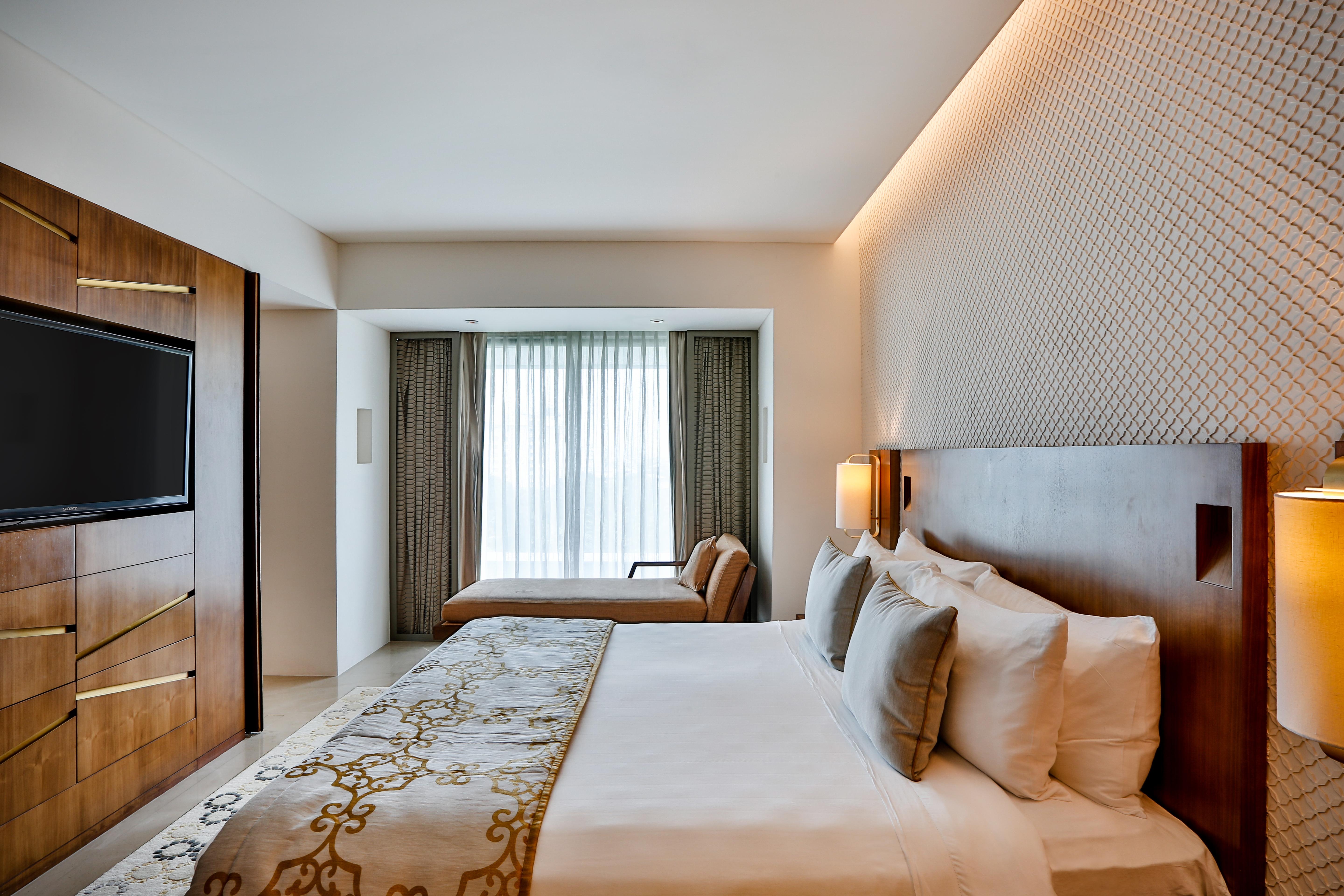 Crowne Plaza Chennai Adyar Park, An Ihg Hotel Buitenkant foto Deluxe Room