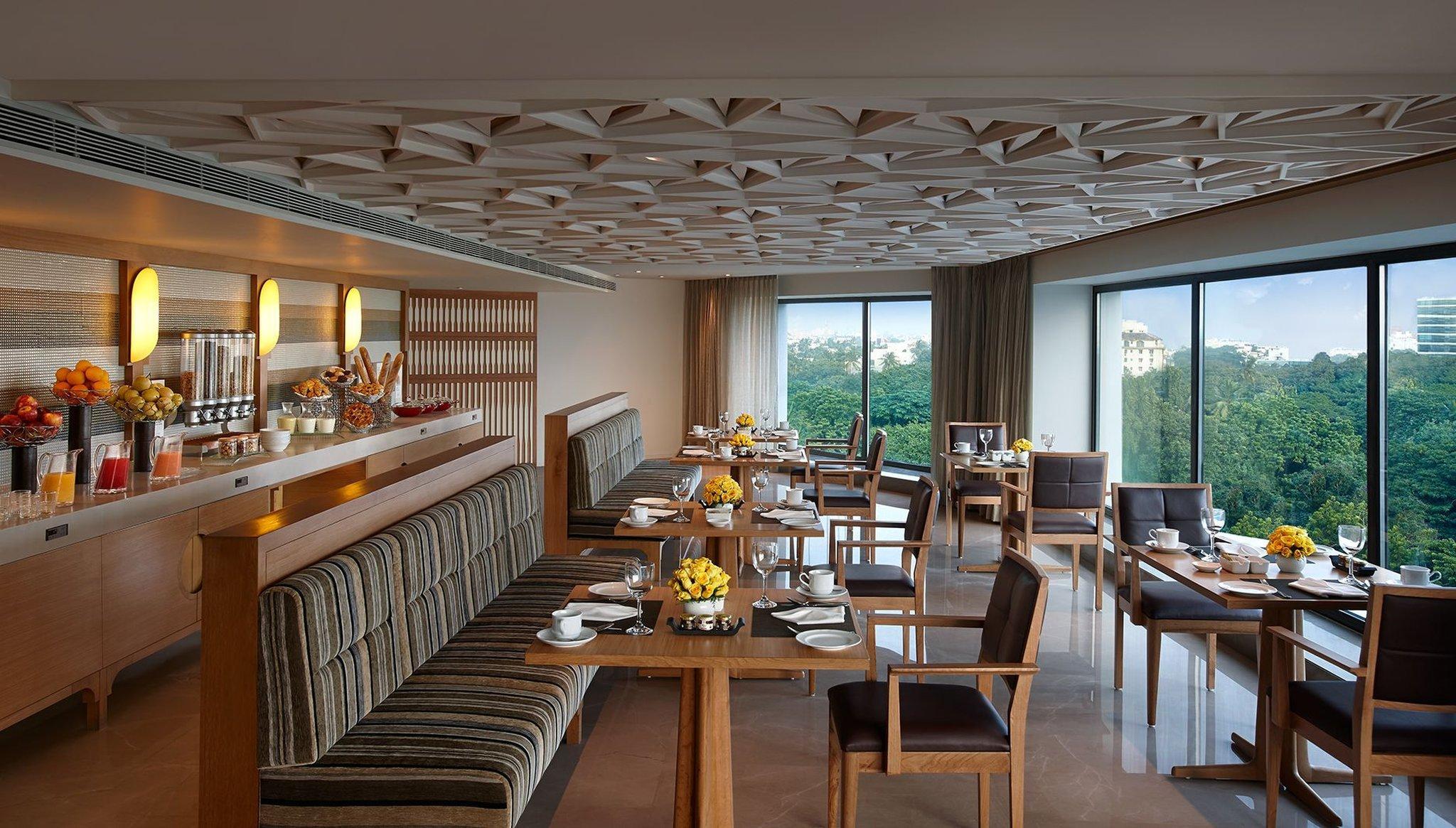 Crowne Plaza Chennai Adyar Park, An Ihg Hotel Buitenkant foto The Park, Hyderabad