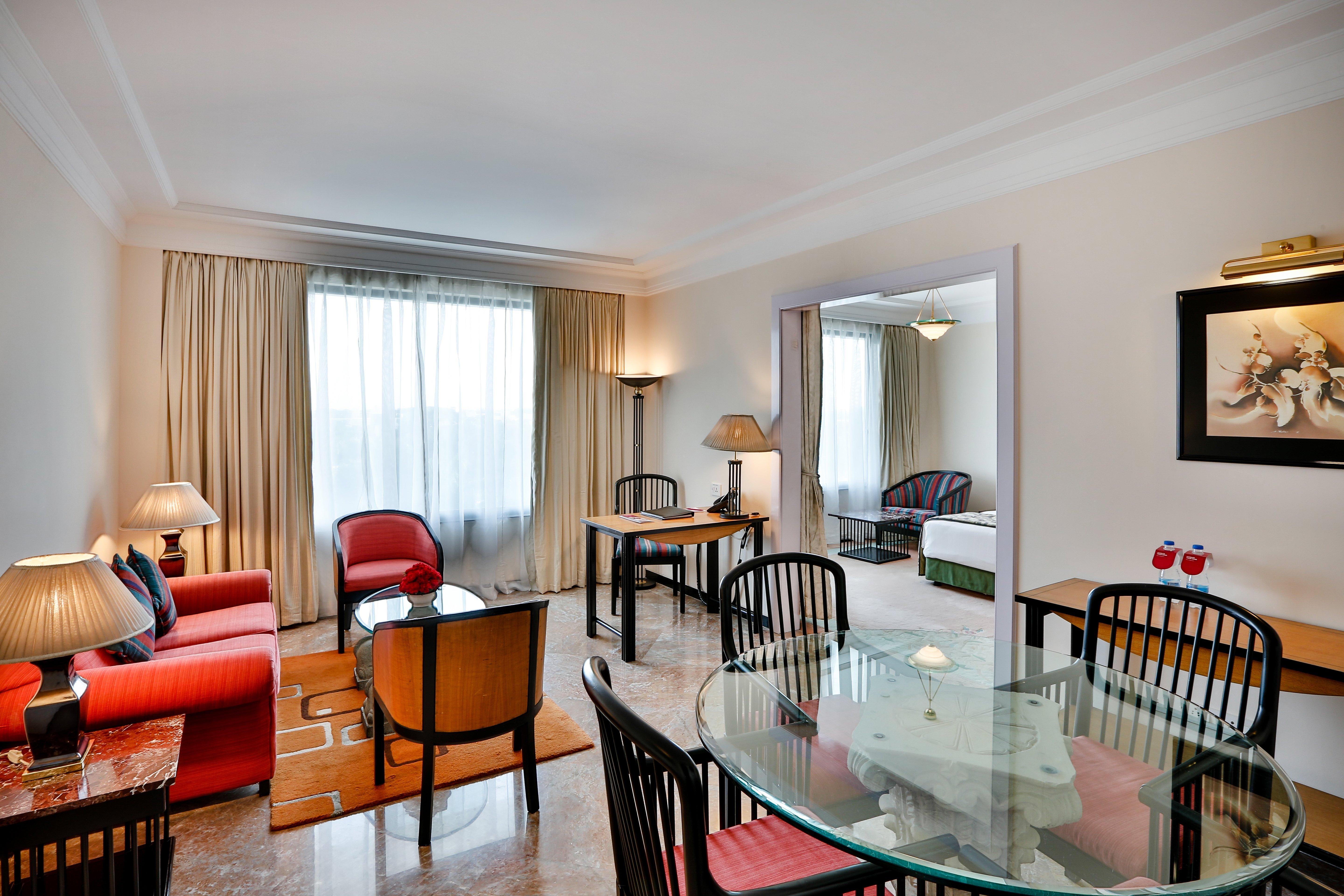 Crowne Plaza Chennai Adyar Park, An Ihg Hotel Buitenkant foto A suite at the Taj Mahal Palace, Mumbai